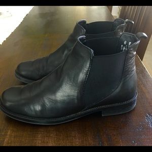 Buttery soft black genuine leather Chelsea boots